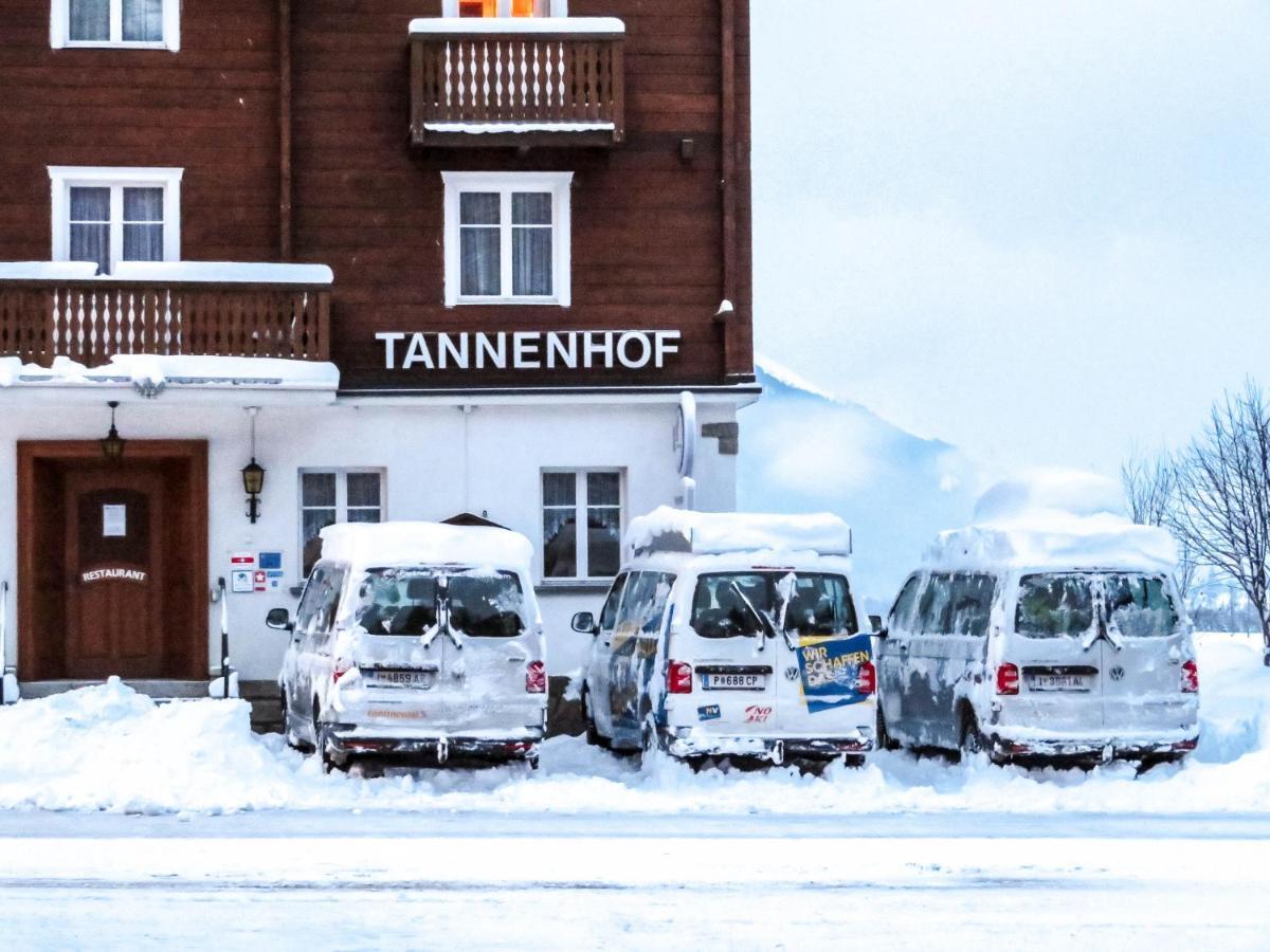 Hotel Tannenhof - Only Bed & Breakfast Oberwald Esterno foto